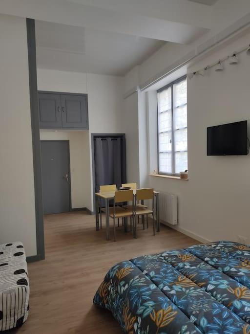 Appartement Avec Parking Prive Сомюр Екстер'єр фото